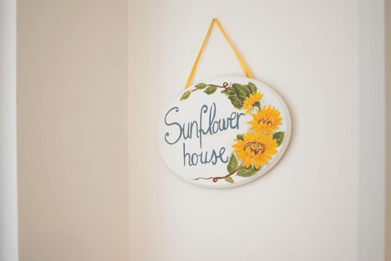 Wepuglia - Sunflower House Monopoli Exterior foto