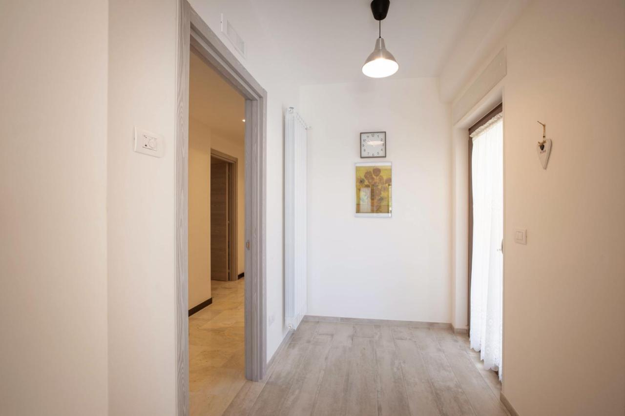 Wepuglia - Sunflower House Monopoli Exterior foto